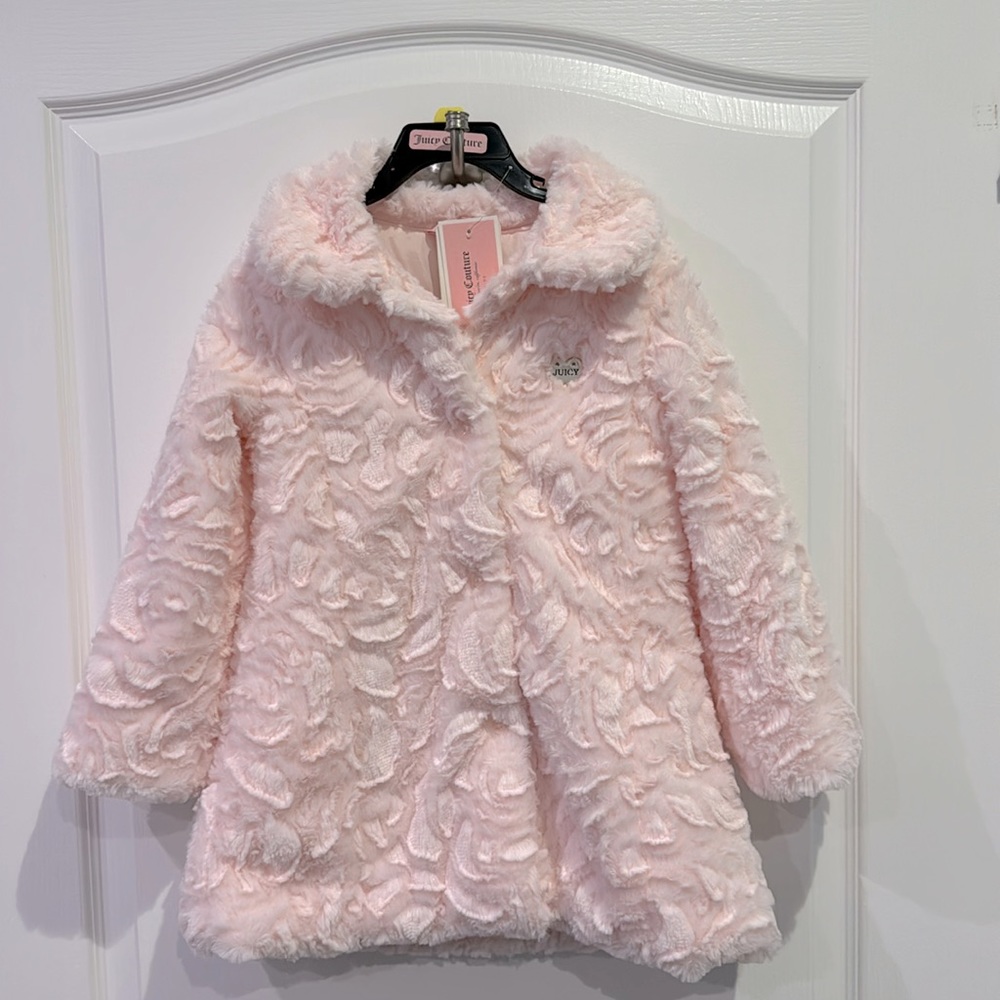 NEW: 5T Kid Juicy Couture Light Pink Soft Jacket
